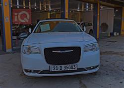 کرایسلەر 300
